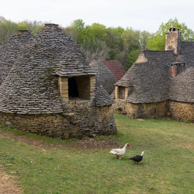 Les Cabanes Du Breuil en Dordogne