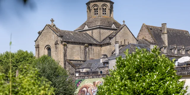 Vue d'ensemble de l'Abbaye d'Aubazine