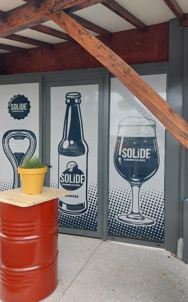 Brasserie Solide Comme Le Roc Espaces Exterieur