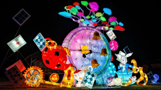 Festival Des Lanternes De Castel Novel