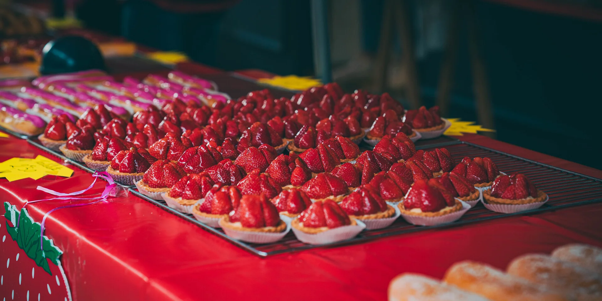 Fete De La Fraise De Beaulieu Sur Dordogne