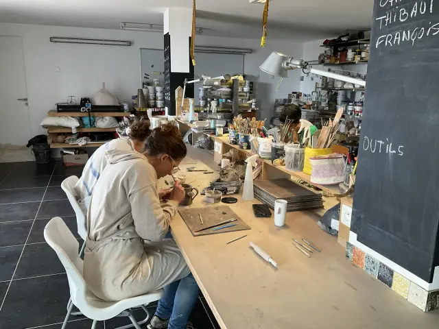 Cours céramique à la Galerie Cool Oeuvre à Sioniac