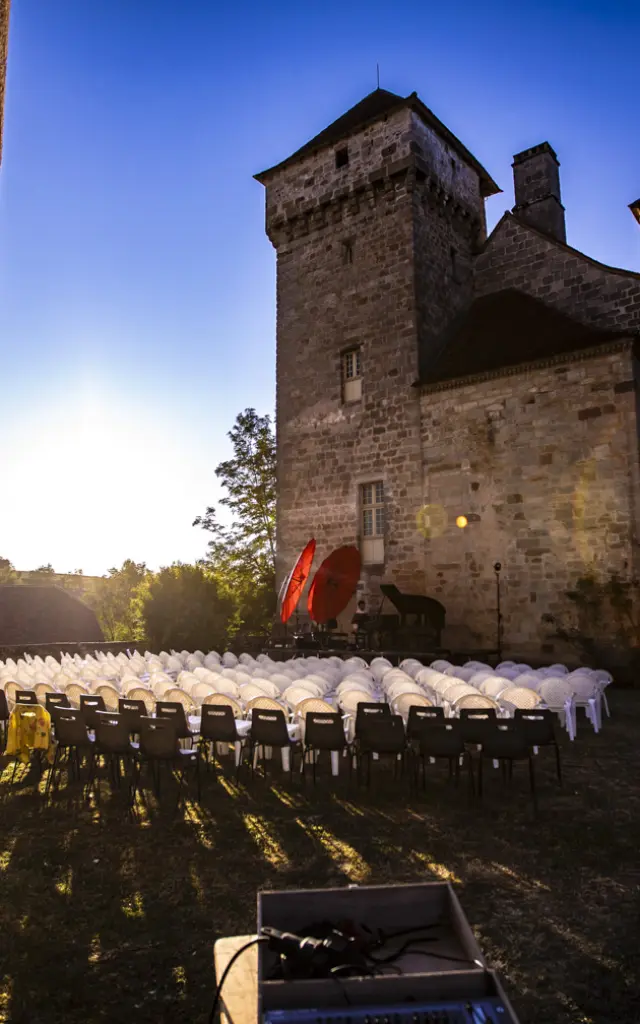 Festival De Saint Cere Chateau Des Plas Curemonte