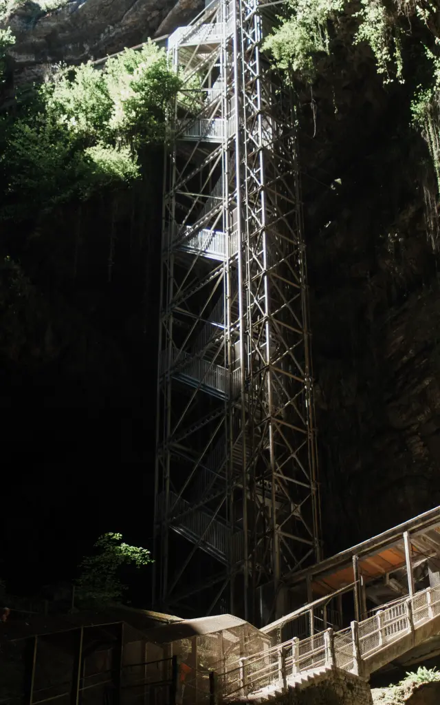 Escaliers du Gouffre de Padirac
