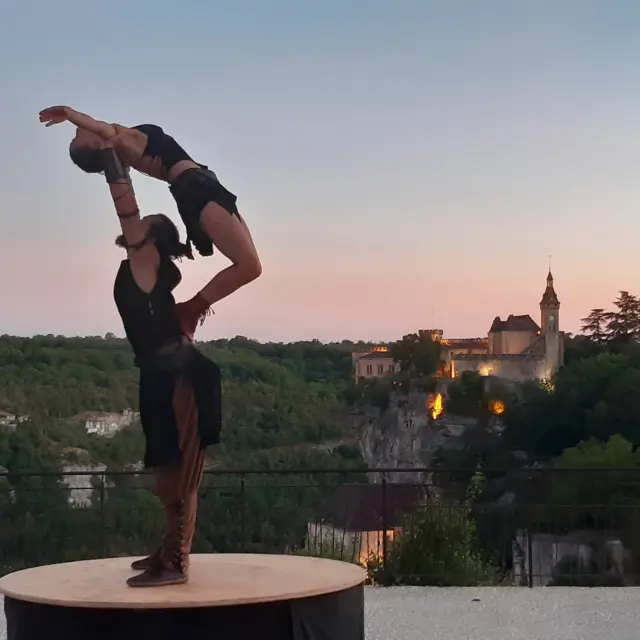 Circofolies