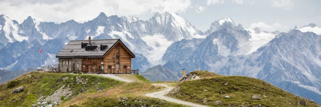 Mont-Fort mountain hut in Verbier