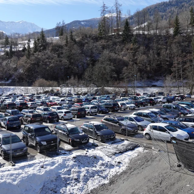 Parking P1 Curala