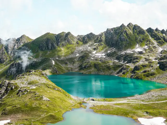 Randonnée lac des vaux été @luciaharrison