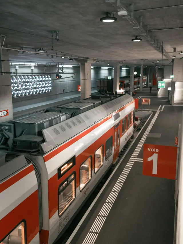 Interieur Gare Hiver Et Ete Transport23luciaharrison 95 1