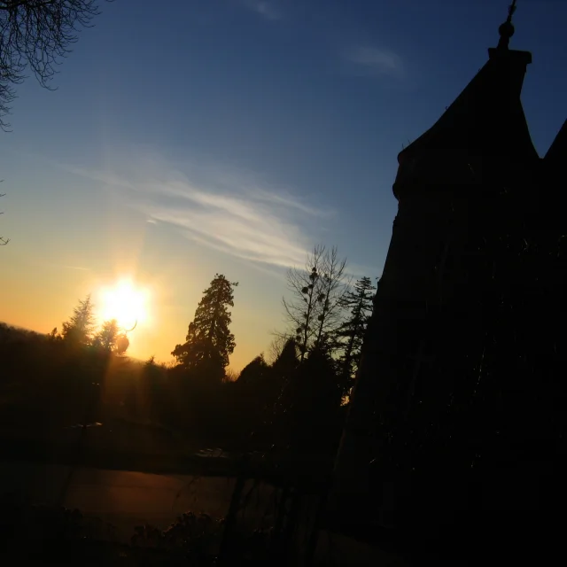 crepuscule-chateau-bagnoles
