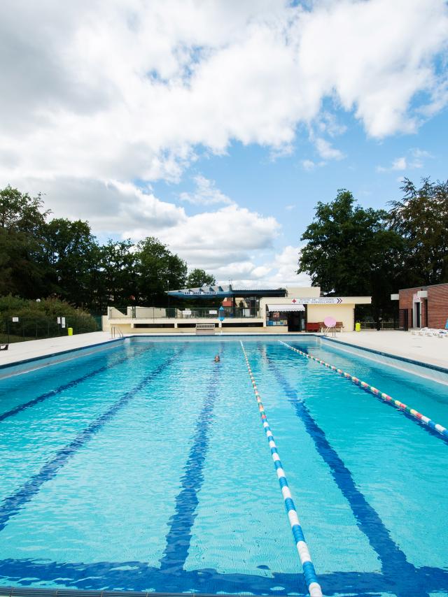 Bagnoles Orne Piscine Sport Natation Couloir Nage Longueur 1