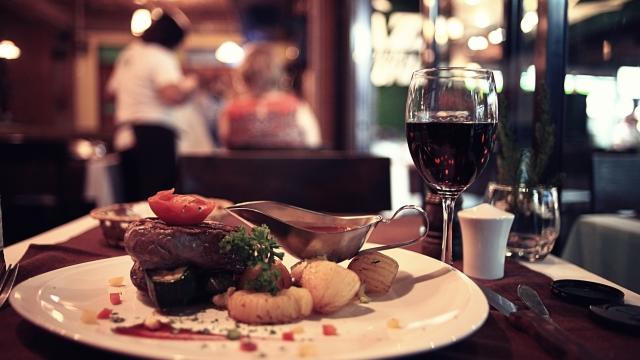 bagnoles-orne-restaurants-gastronomie.jpg