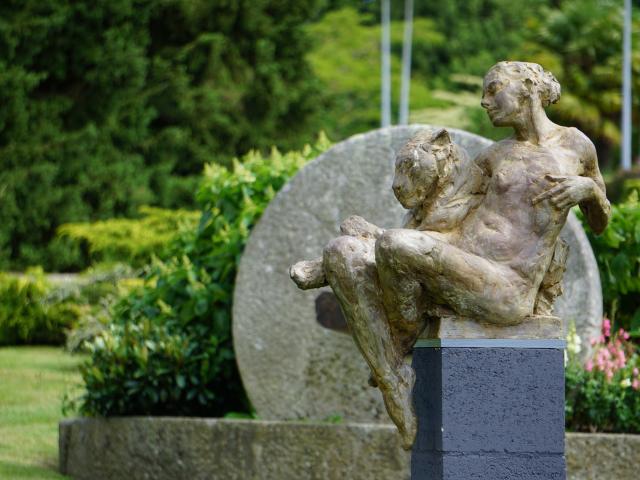 Bagnoles Orne Exposition Patrick Villas Affinity Sculpture Contemporain