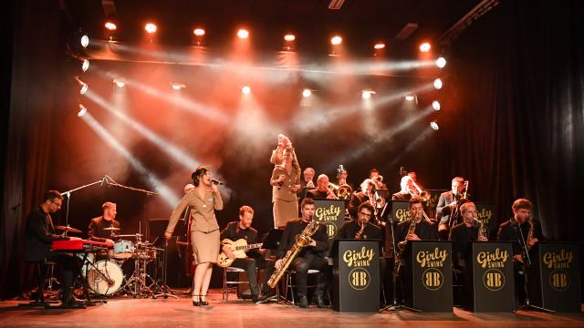girly-swing-big-band-bagnoles-orne-2