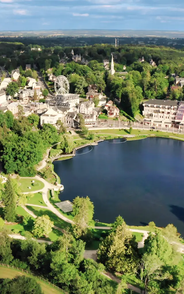 Bagnoles Orne Vue Aerienne Drone Lac Foret Architecture Paysage Normandie