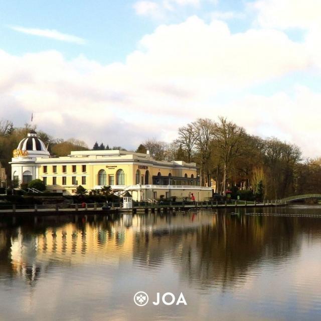 Instagram #bagnolesdelorne