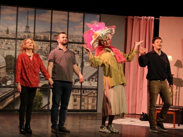 Bagnoles Orne Saison Culturelle Theatre Boulevard Eric Marty Ettamereonenfaitquoi Comedie Bebagnoles Acteurs Piece