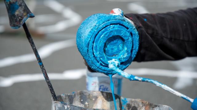Bagnoles Orne Bebagnoles Fresque Street Art Artiste Ore Details Quetzalcóatl Bleu Rouleau