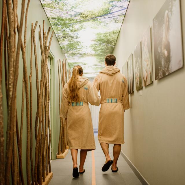 Bagnoles Orne Bebagnoles Experience Normande Pause Bien Etre Boresort Bo Spa Thermal Couple