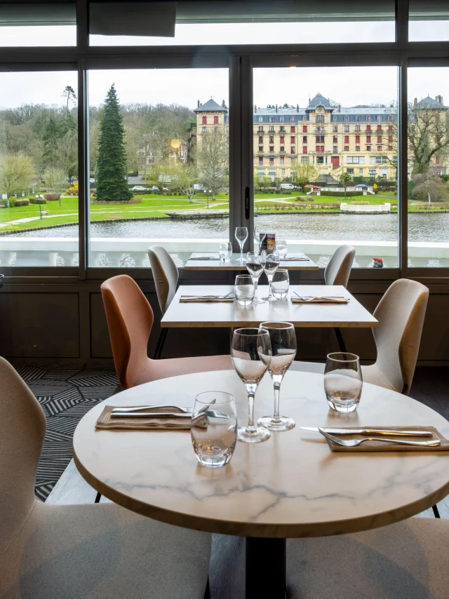 Bagnoles Orne Bebagnoles Restaurant Joa Comptoir Casino Vue Panoramique Lac