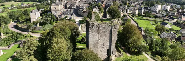Bagnoles Orne Bebagnoles Domfront Vue Aerienne Chateau Eglise