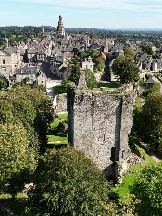Bagnoles Orne Bebagnoles Domfront Vue Aerienne Chateau Eglise