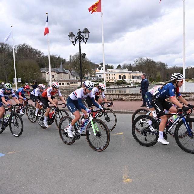 Bagnoles Orne Bebagnoles Course Cycliste Feminine Tour Normandie Lac Velo