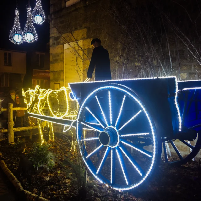 Bagnoles Orne Bebagnoles Destination Domfront Villes Villages Illumines Ceauce Caleche Cheval