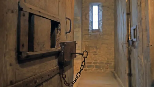 Tinchebray Bocage Musee Prison Royale Porte Tourisme Domfront Bagnoles