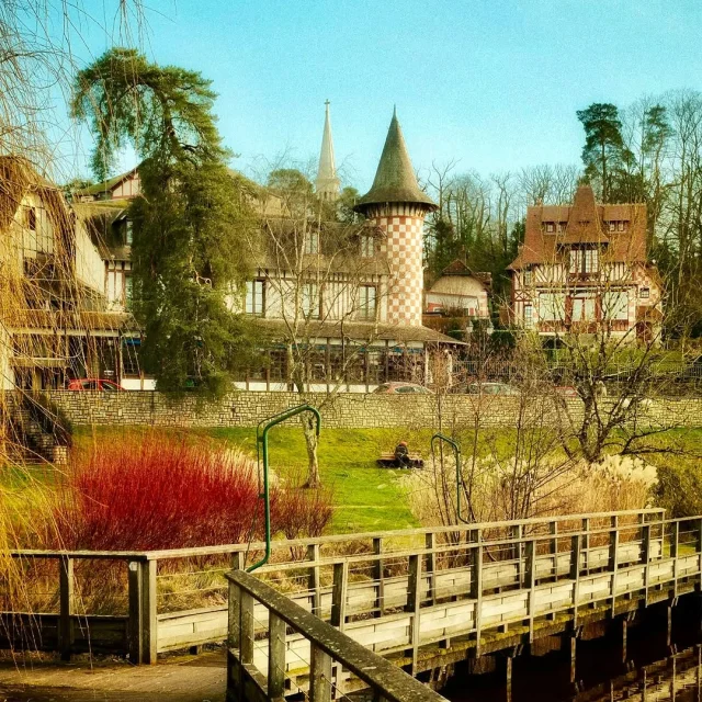 Instagram #bagnolesdelorne