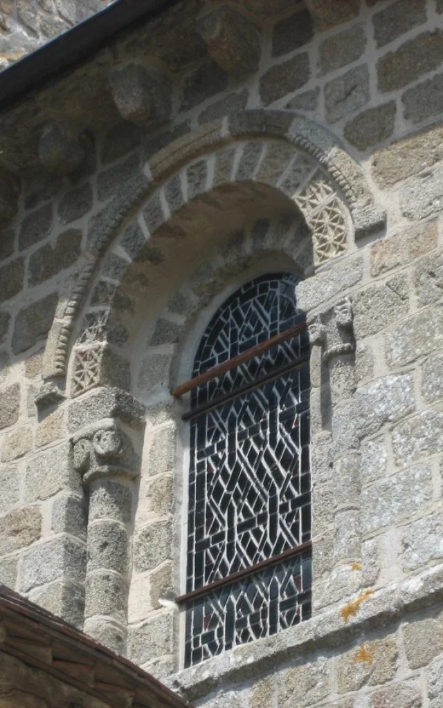 Bocage Destination Domfront Bagnoles Eglise Romane Notre Dame Sur Eau Details