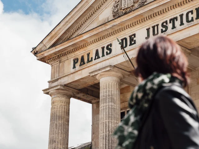 Bocage Destination Domfront Bagnoles Ancien Tribunal Palais Justice Patrimoine Exterieur Devanture