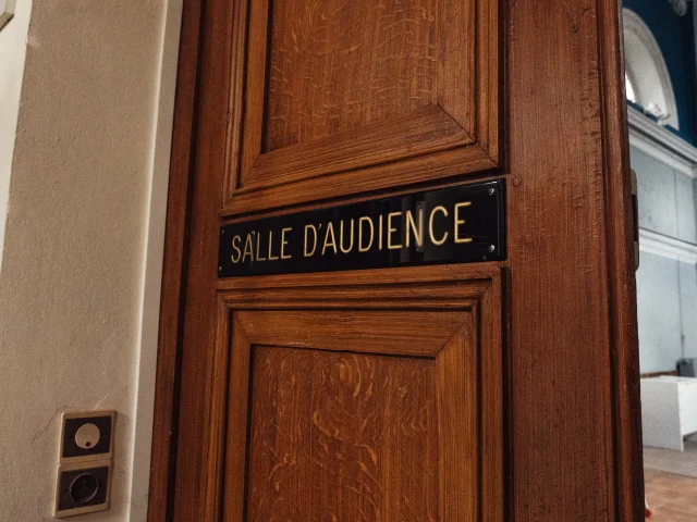 Bocage Destination Domfront Bagnoles Ancien Tribunal Palais Justice Patrimoine Salle Audience