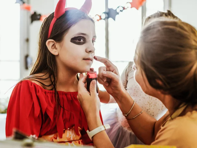 Bocage Destination Domfront Bagnoles Orne Ville Enfants Maquillage Atelier