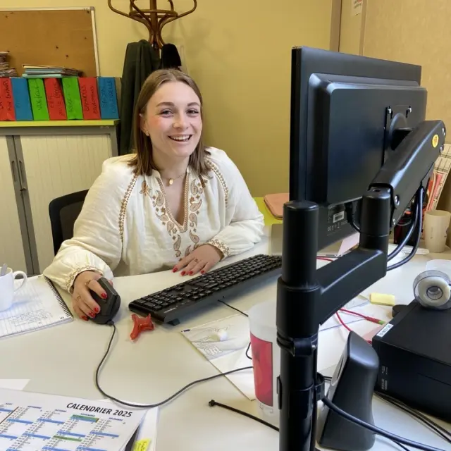 Clemence Delaunay Destination Domfront Bagnoles Service Communication Bocage