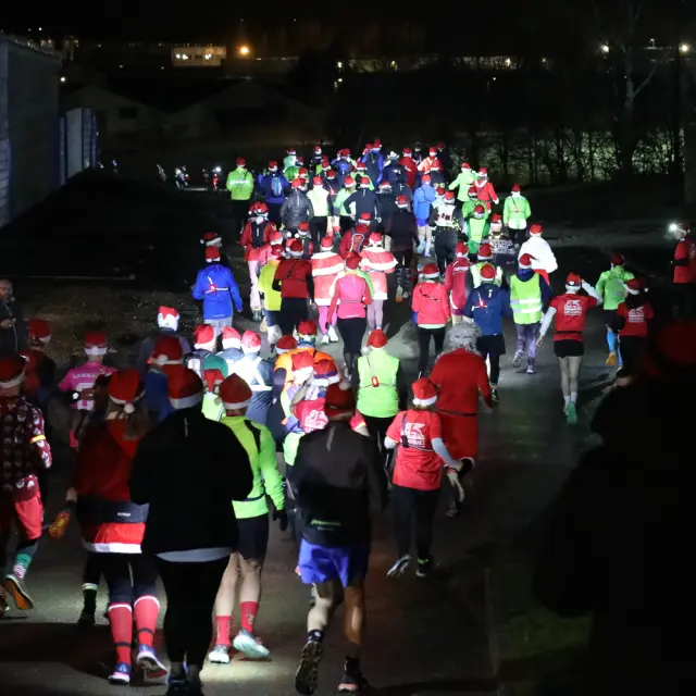 Bocage Destination Domfront Bagnoles Urban Trail Nocturne Noel Ambianceville Domfront Poiraie 5