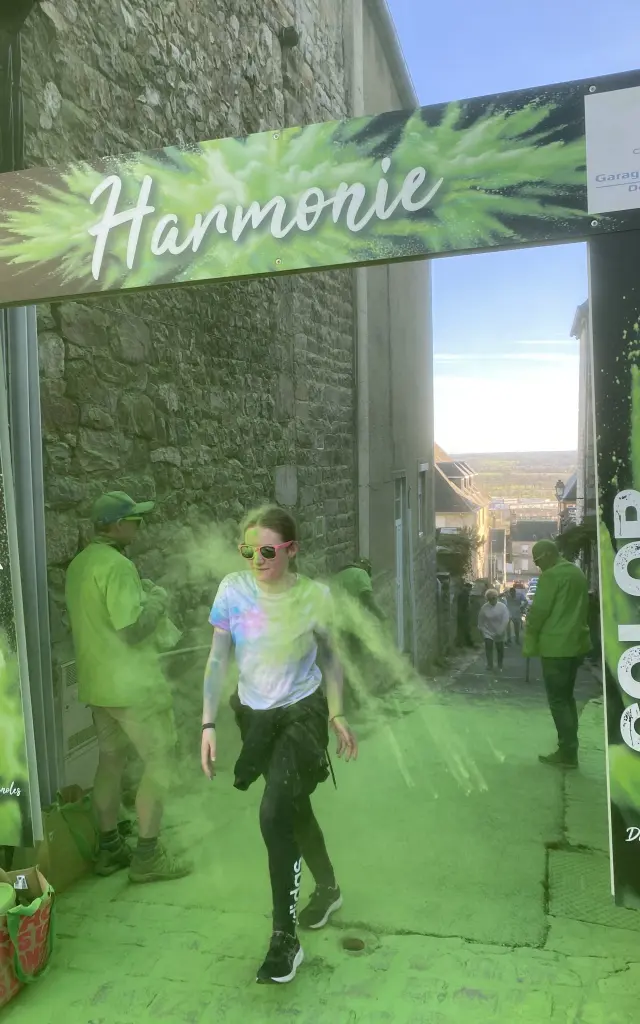 Bocage Destination Domfront Bagnoles Color Run Porte Verte Harmonie Rotated
