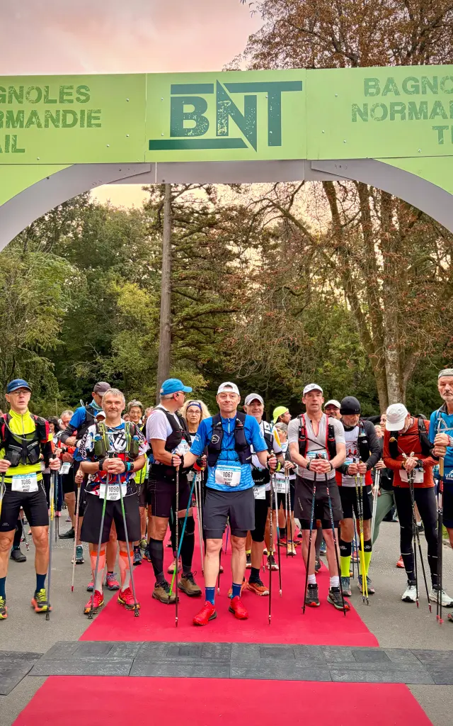 Bocage Destination Domfront Bagnoles Normandie Trail 2025 Courses Marches Nordiques Ligne Depart Chrono 42km