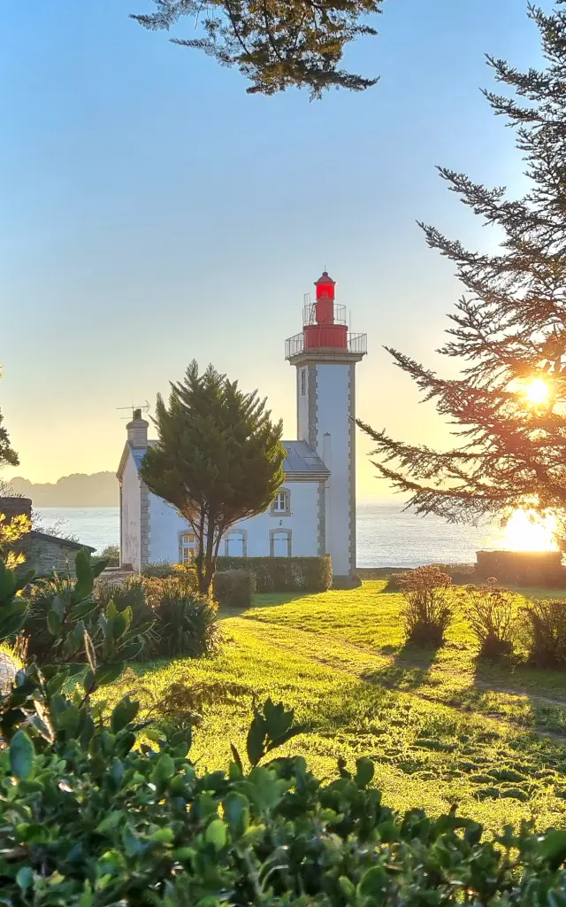 Sainte Marine Phare Pointe De Combrit