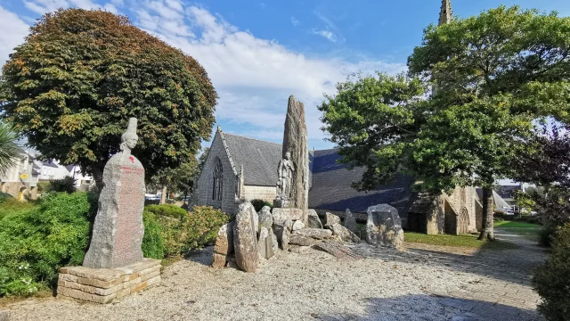 Église Saint-Demet - Plozévet