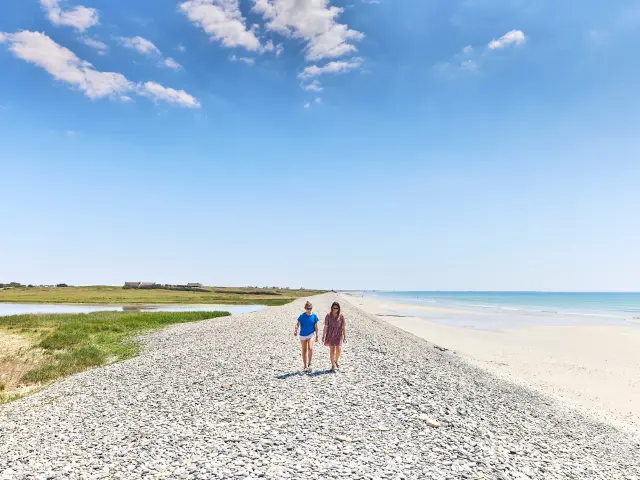 Kiezelstrand - Plovan