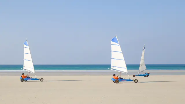 vela de arena en Plovan