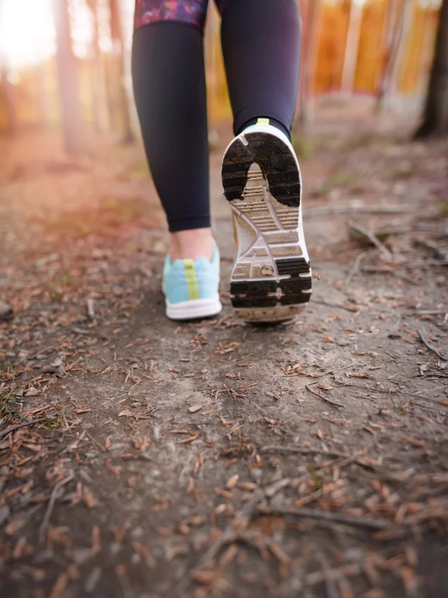 Gros Plan Sur La Chaussure De Sport De Personne Sportive