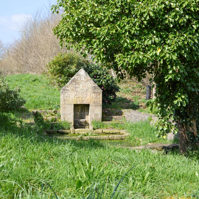 Fontaine Saint-Nicolas - Guiler-sur-Goyen