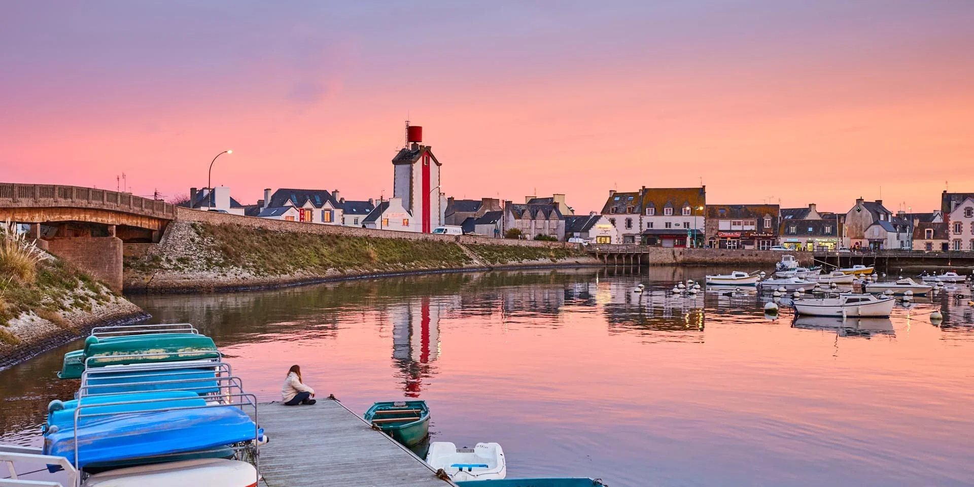 Vue sur l'amer de Treffiagat depuis le Guilvinec
