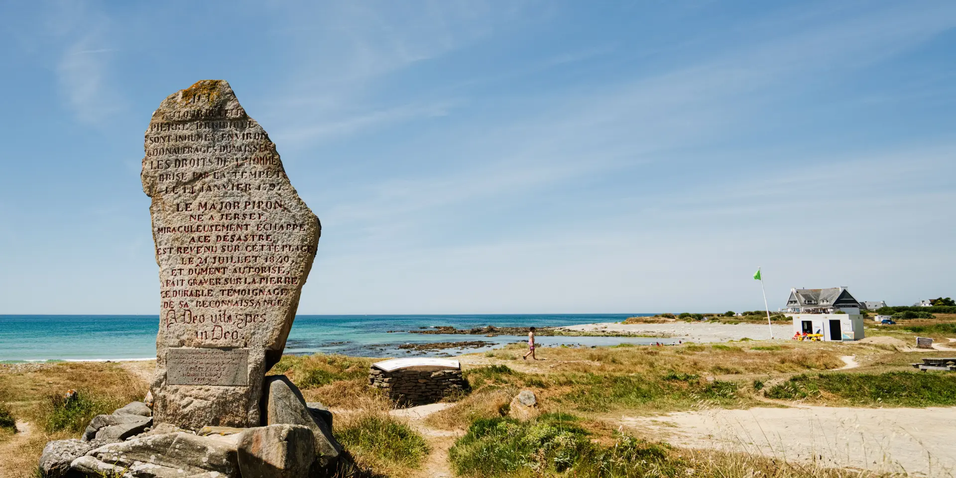 Menhir des Droits de l'Homme - Plozévet
