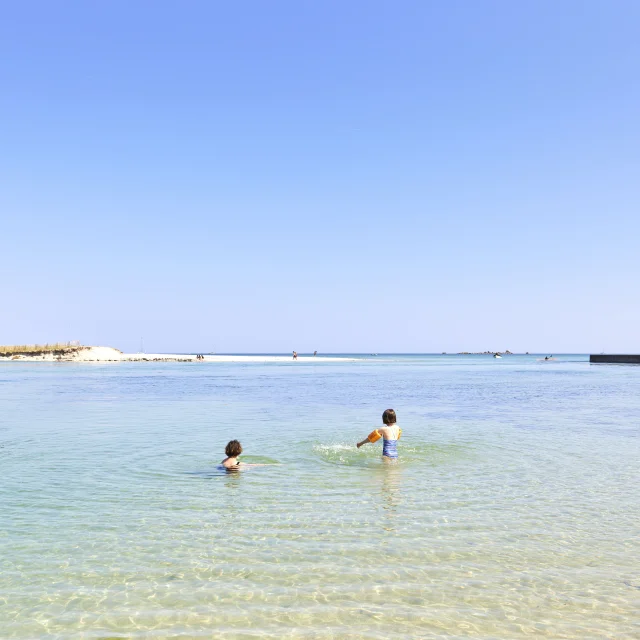 Baignade à la plage des 4 Vents - Lesconil
