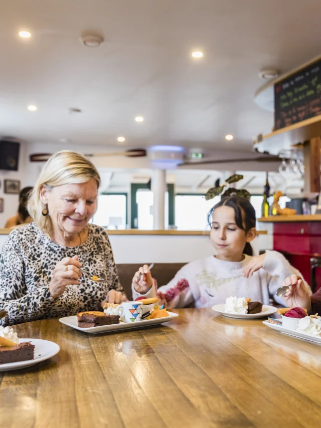Pause goûter au Nautilus à Penmarc'h
