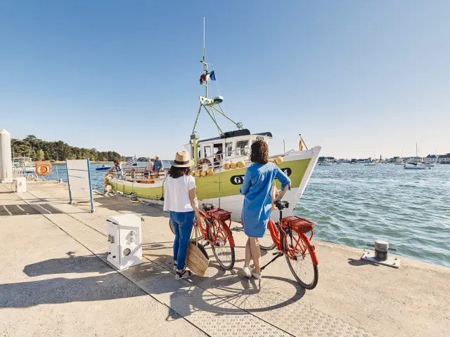 Fietsen rond de haven van Loctudy