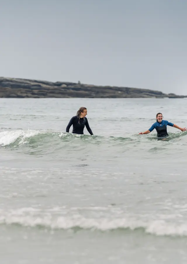 Marche aquatique plage de la grève blanche au Guilvinec